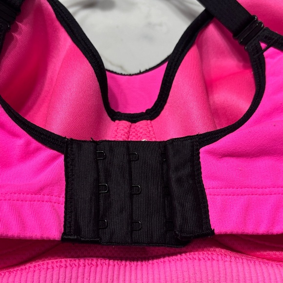 VSX Vibrant Pink Sports Bra - Picture 5 of 10